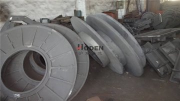 危機(jī)遏制需求，2012年前三季度中比貿(mào)易額下滑